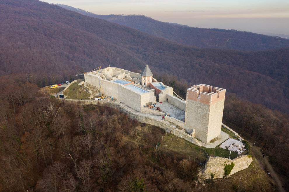Medvedgrad vára 