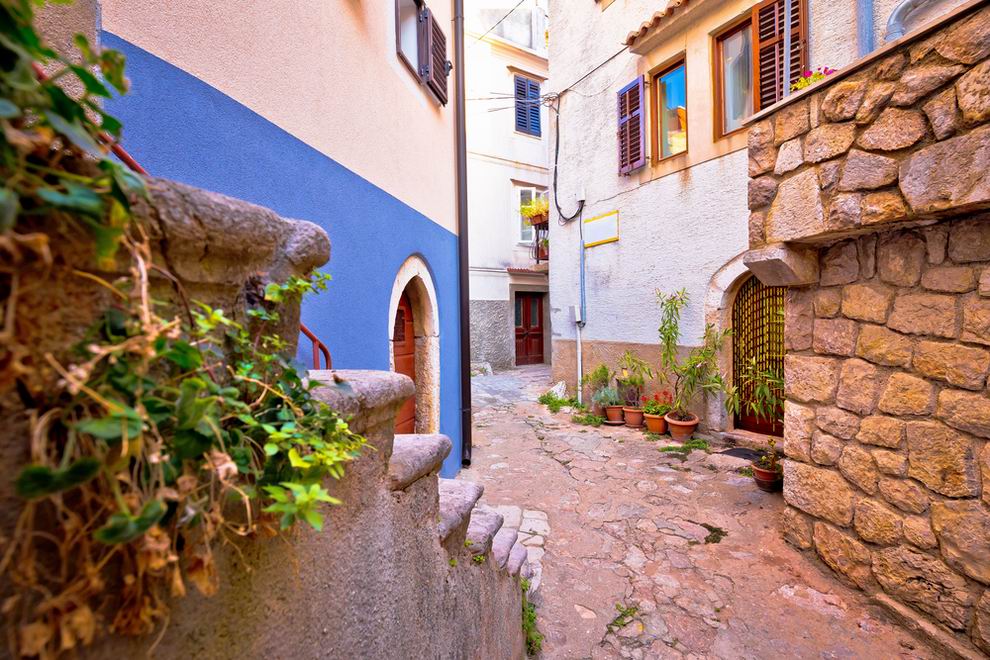 Vrbnik óvárosa - krk sziget