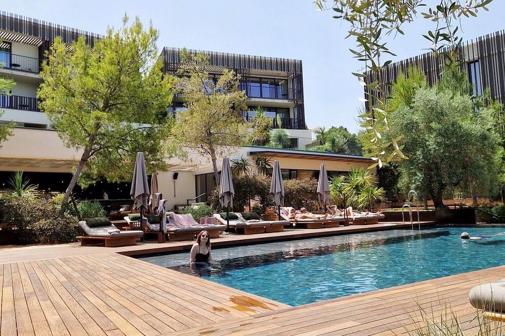 Stari Grad Maslina Resort