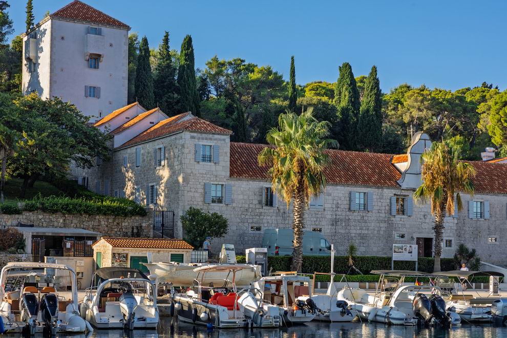 Maslinica, Solta sziget